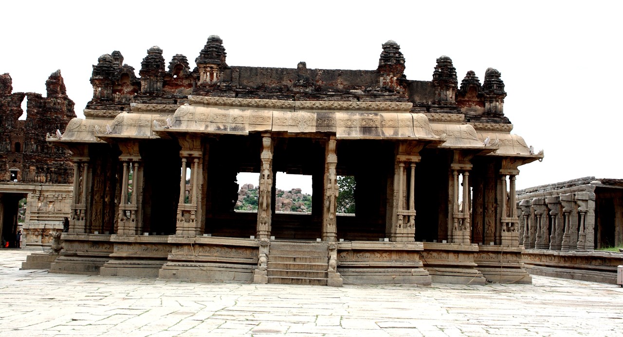 Musical Pillars at Vittala Temple Images WorthvieW