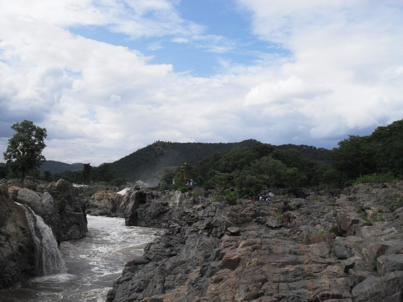 hogenakkal waterfalls photos