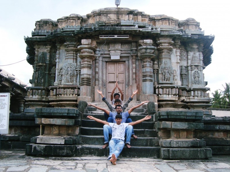Belur temple Hoysala architecture