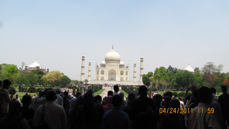 Taj and the people 
