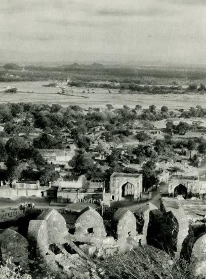 Golkonda fort in 1928
